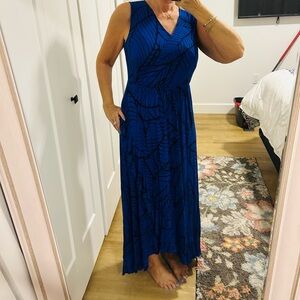 Apt. 9 Cobalt Blue Maxi Dress with Black Palm Leaf Design |Size PSmall